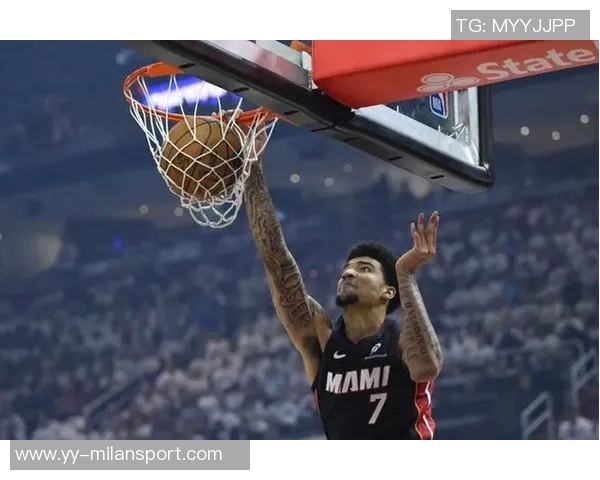 卡斯尔表现不佳失误频繁12投仅5中贡献16分5篮板6助攻1抢断1盖帽 卡斯尔表现不佳失误频繁12投仅5中贡献16分5篮板6助攻1抢断1盖帽