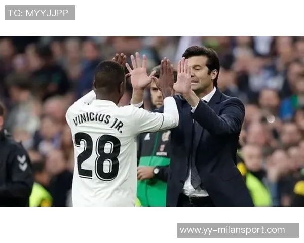 维尼修斯与阿隆索亲密互动缓解皇马更衣室紧张气氛 维尼修斯与阿隆索亲密互动缓解皇马更衣室紧张气氛