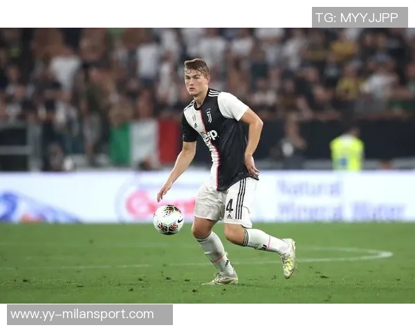 西媒报道拉斯帕多里倾向留队马竞考虑出售阿尔马达但暂无报价