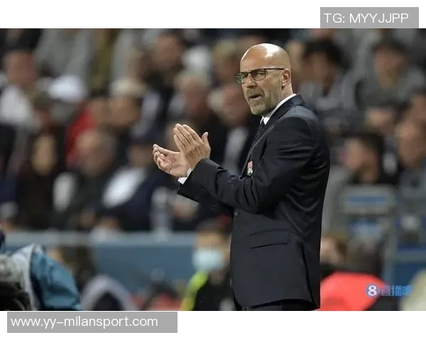 埃因霍温主帅强调球队如同F1赛车需不断优化并坚定信心走在正确道路上 埃因霍温主帅强调球队如同F1赛车需不断优化并坚定信心走在正确道路上