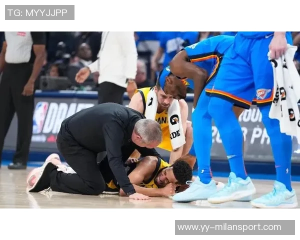 快船苦战联盟倒数第三雷霆球迷欢欣鼓舞享受比赛乐趣 快船苦战联盟倒数第三雷霆球迷欢欣鼓舞享受比赛乐趣